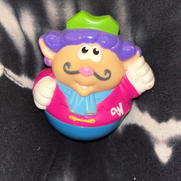 Weeble Wobble, But They Don’t Fall Down - Picture 3 of 16